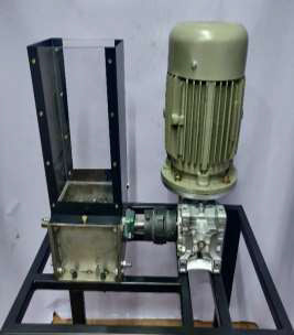 High performance plastic shredder machine by The Carbon Fusion for recycling waste into reusable material