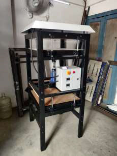 Sheet press machine for recycled plastic by The Carbon Fusion, hydraulic system to produce high quality recycled sheets